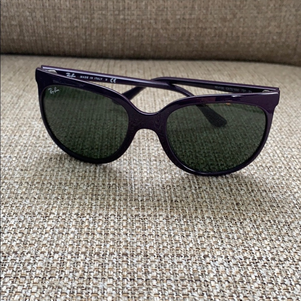 Amazing vintage women’s Ray Ban Sunglasses